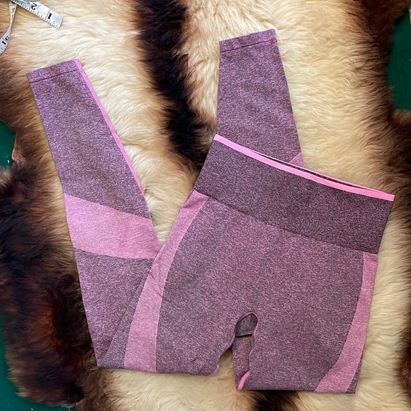 PINK‎ Victoria’s Secret Pink Seamless Leggings - Picture 1 of 7